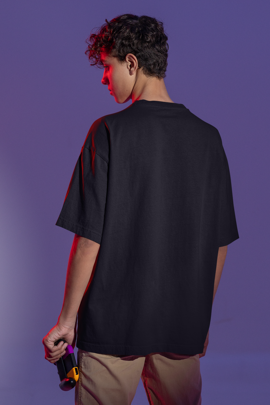 ILLUSION OVERSIZED TEE – Mind-Bending Black Magic