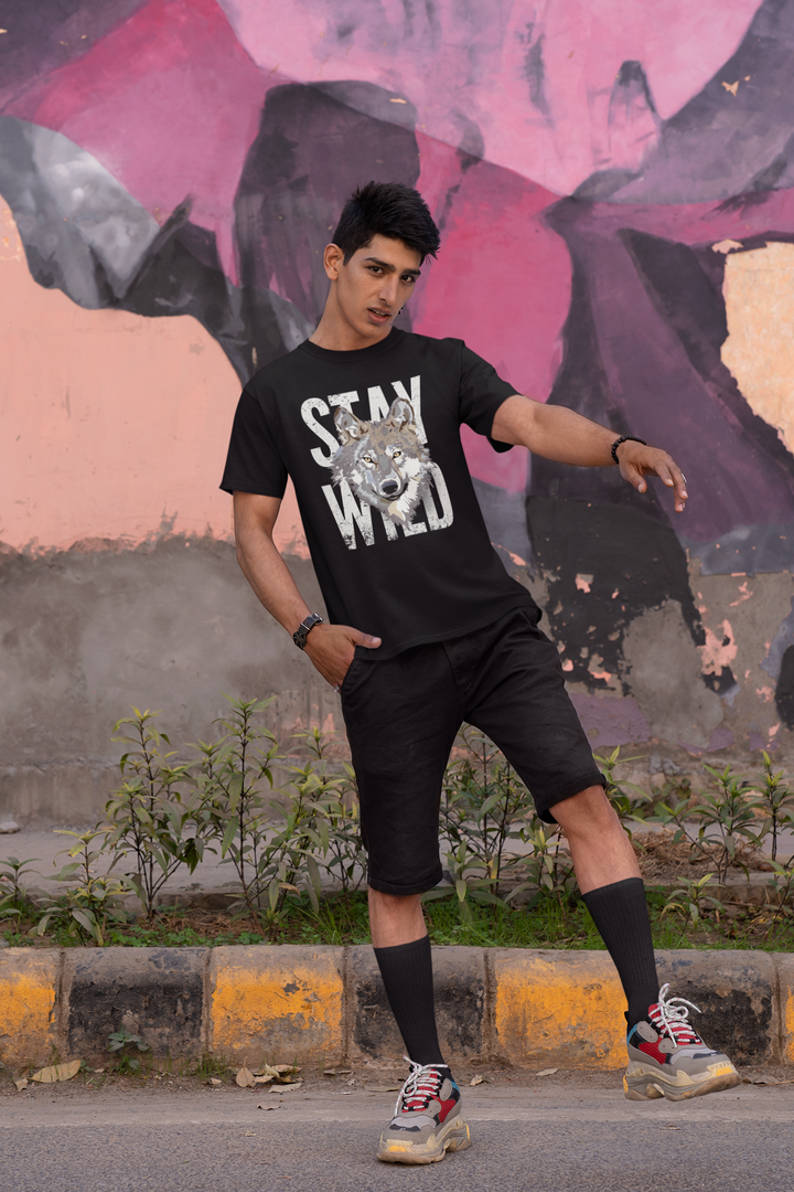 STAY WILD TEE – Wolf Spirit in Midnight Black