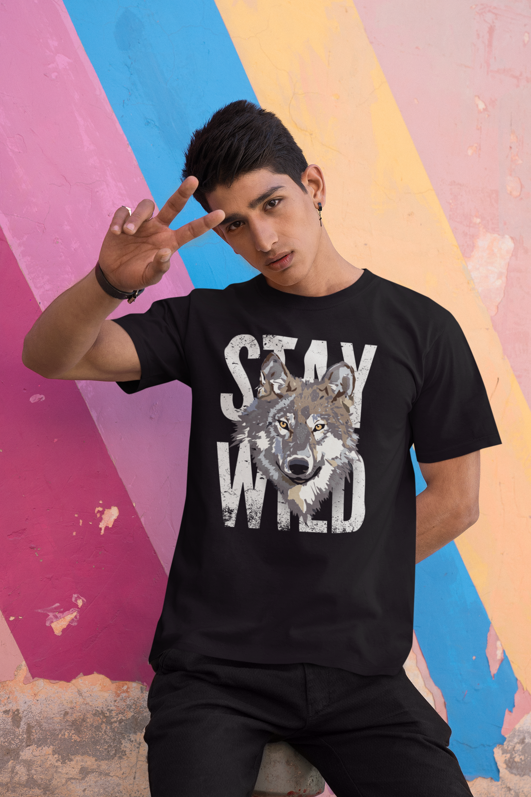 STAY WILD TEE – Wolf Spirit in Midnight Black