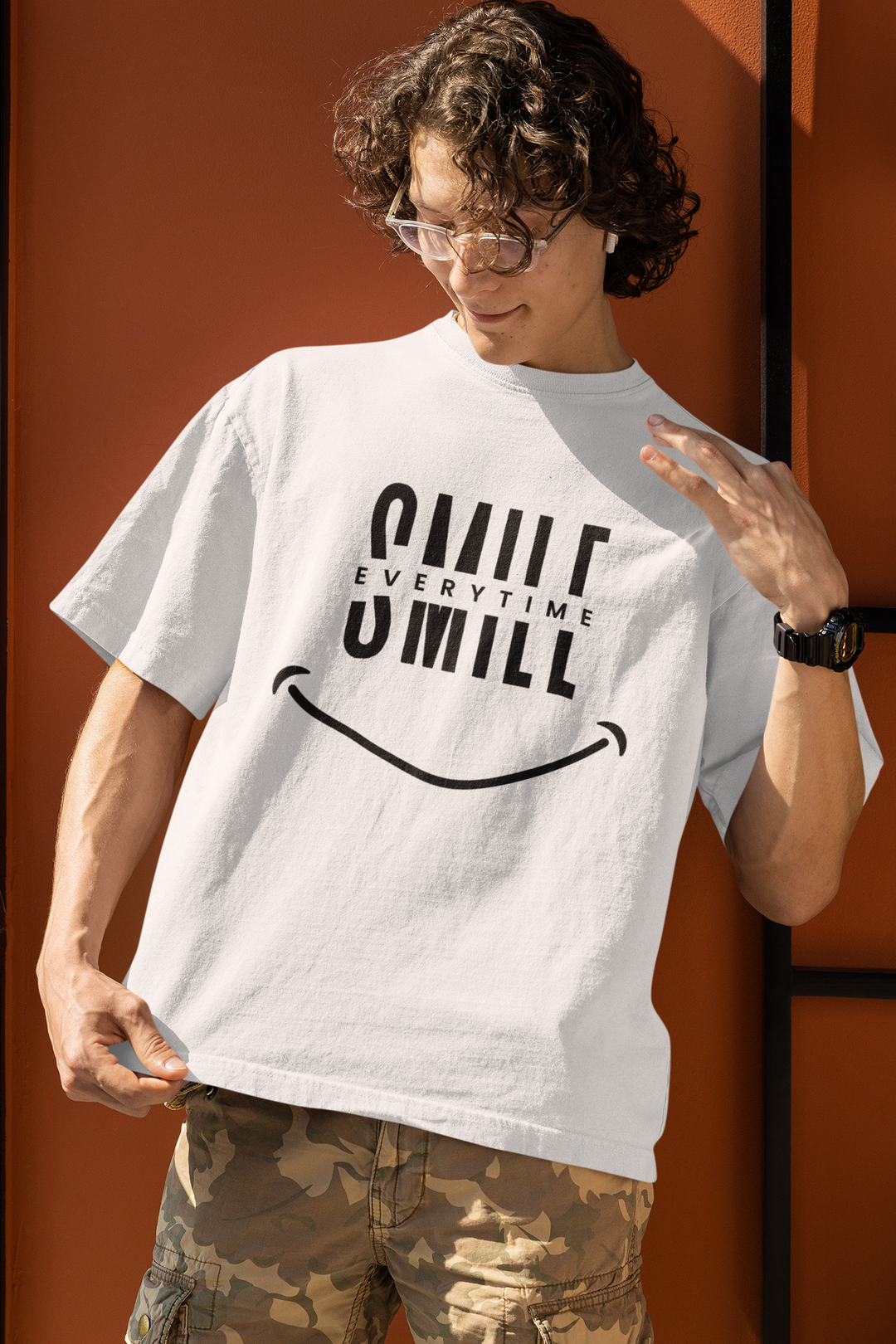 SMILE EVERY TIME TEE – Sunshine in Oversized Comfort